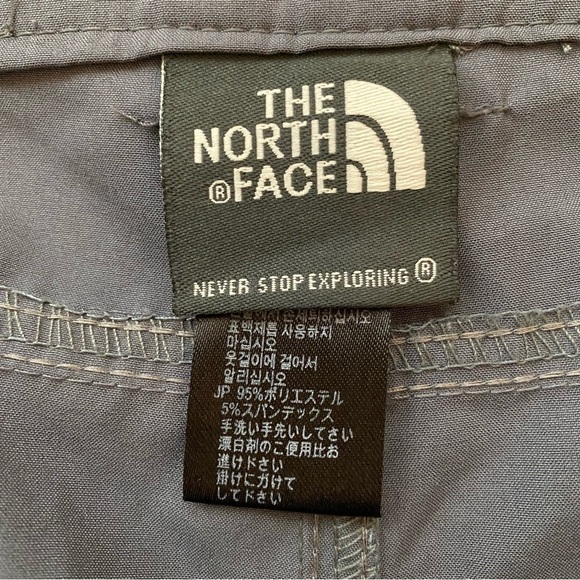 The North Face Men’s Convertible Hiking Cargo Pants Shorts Gray Size Medium - Picture 11 of 15